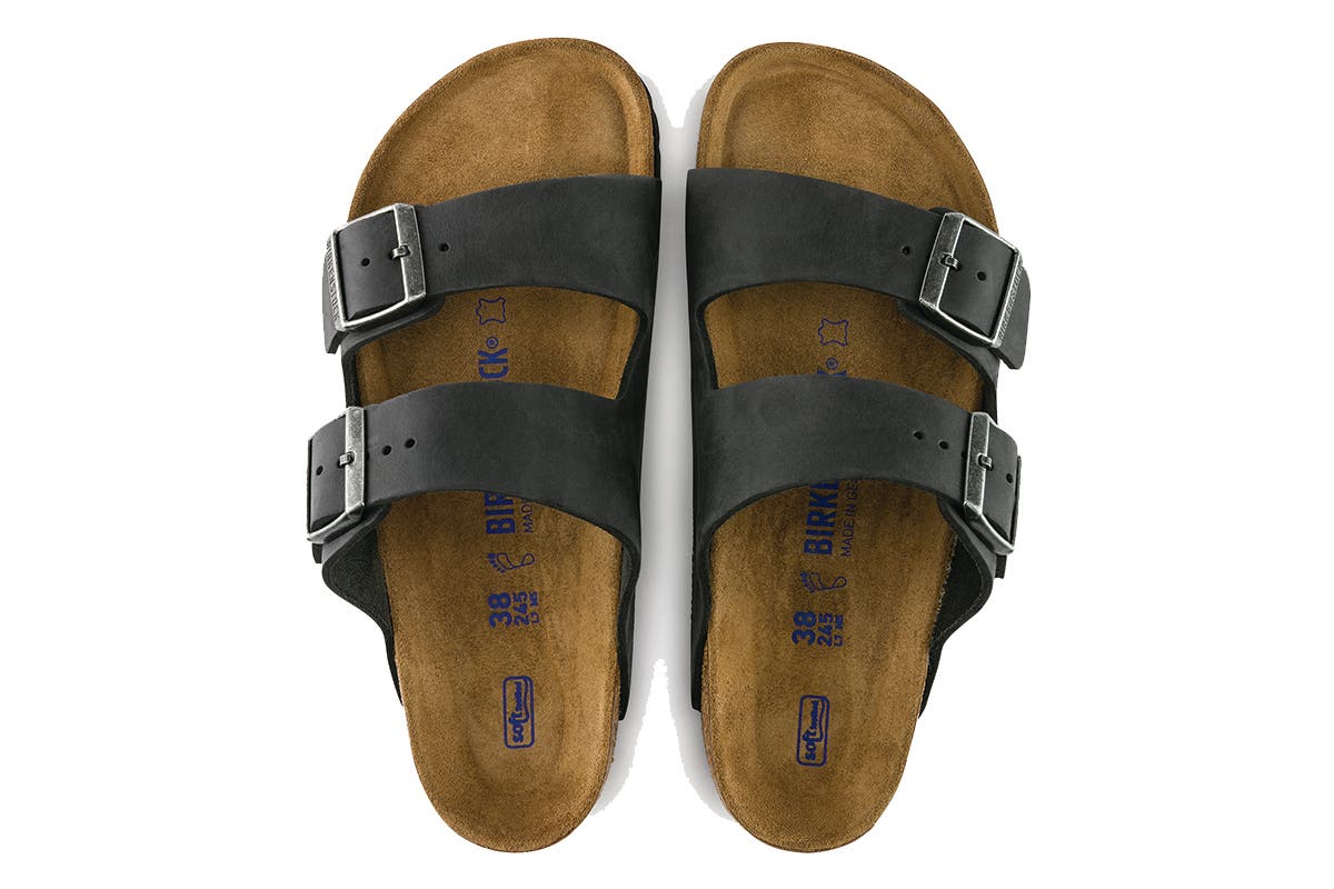 Birkenstock Unisex Arizona Oiled Leather Sandal (Black) | Auzzi Store