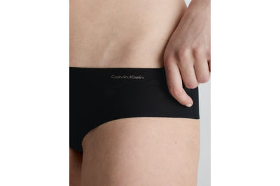 Calvin Klein Women's Invisibles Hipster - Black