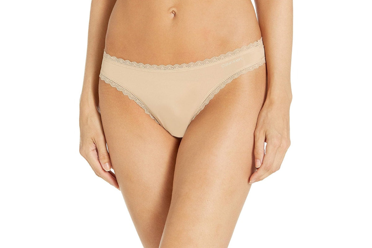 Calvin Klein Women's Flirty Thong (Bare, Size XS)