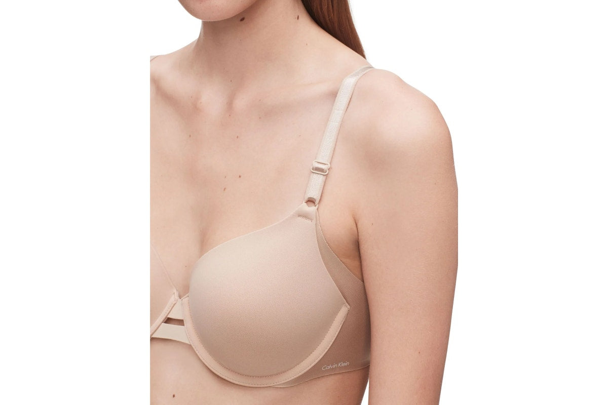 Calvin Klein Women's Invisibles Bra (Bare, Size 34C)