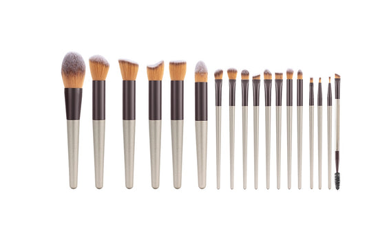 18 Piece Professional Makeup Brush Set with Travel Case