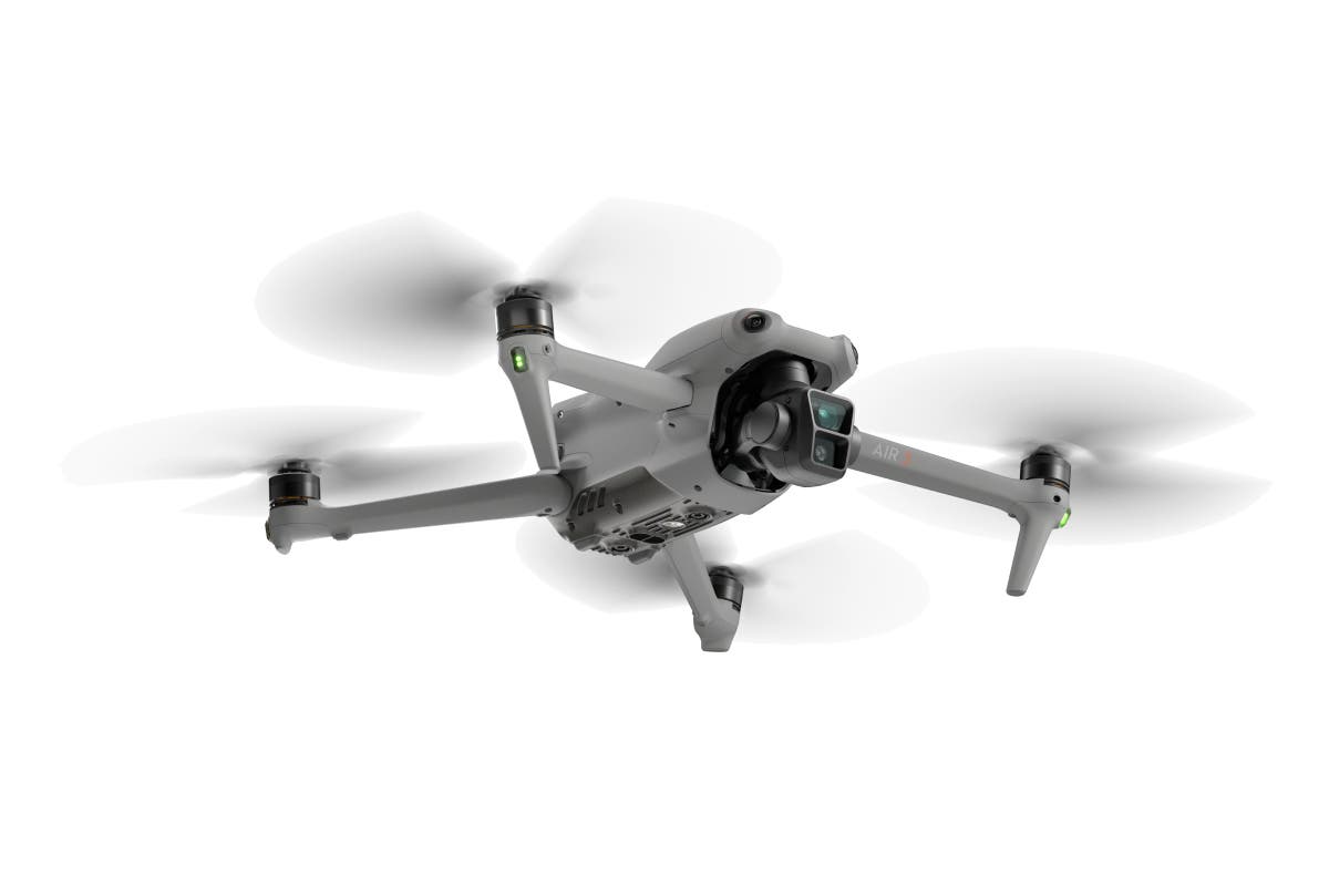 DJI Air 3 Drone - Fly More Combo (DJI RC-N2)