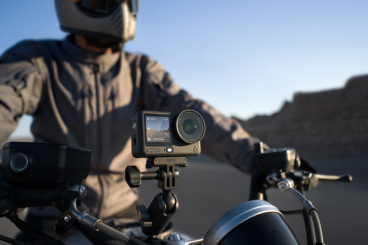 DJI Osmo Action 6 Adventure Combo
