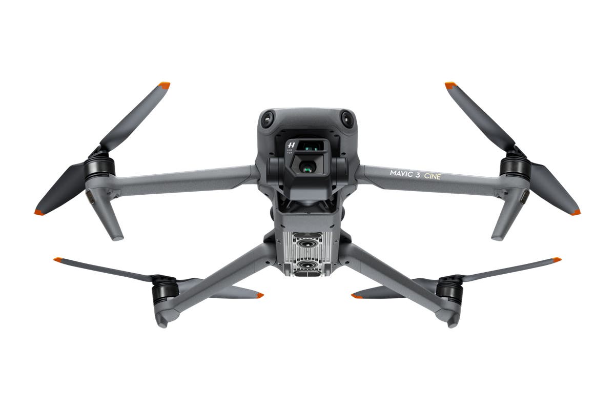 DJI Mavic 3 Drone Cine Combo