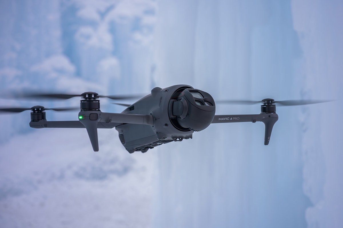 DJI Mavic 4 Pro Drone - 512GB Creator Combo (RC Pro 2)