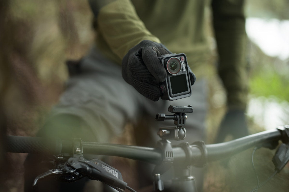 DJI Osmo Action 5 Pro Adventure Combo