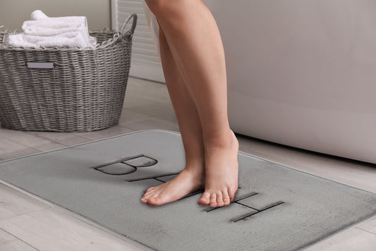 Extra Thick Memory Foam & Super Comfort Bath Rug Mat for Bathroom (60 x 40 cm, Grey) | Auzzi Store