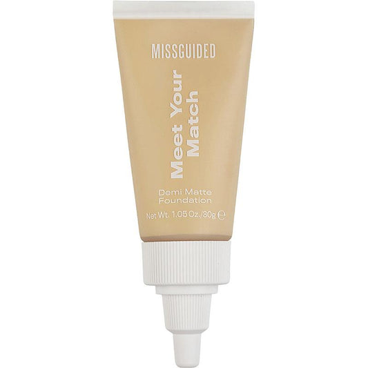 MissGuided Meet Your Match Demi Matte Foundation 4 - Auzzistore