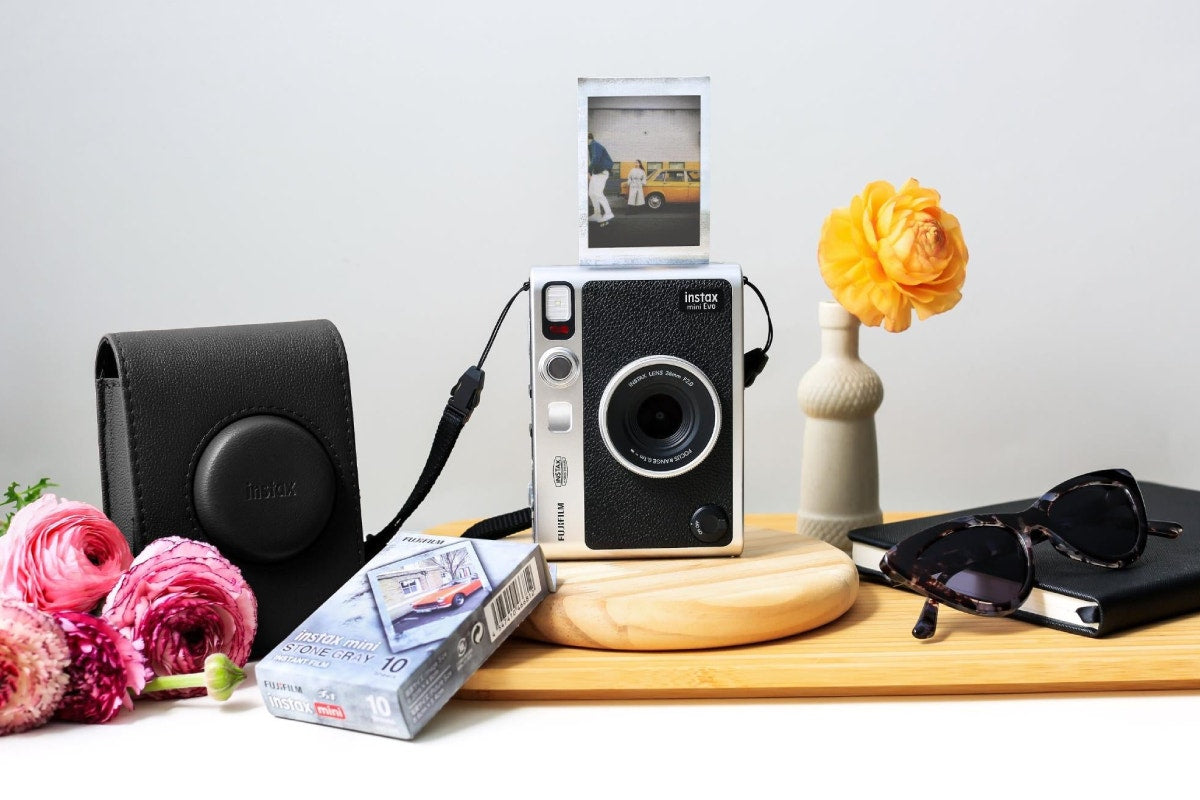 Fujifilm Instax Mini EVO Instant Camera Bundle (Black)