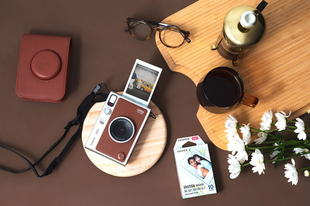 Fujifilm Instax Mini EVO Instant Camera Bundle (Brown)