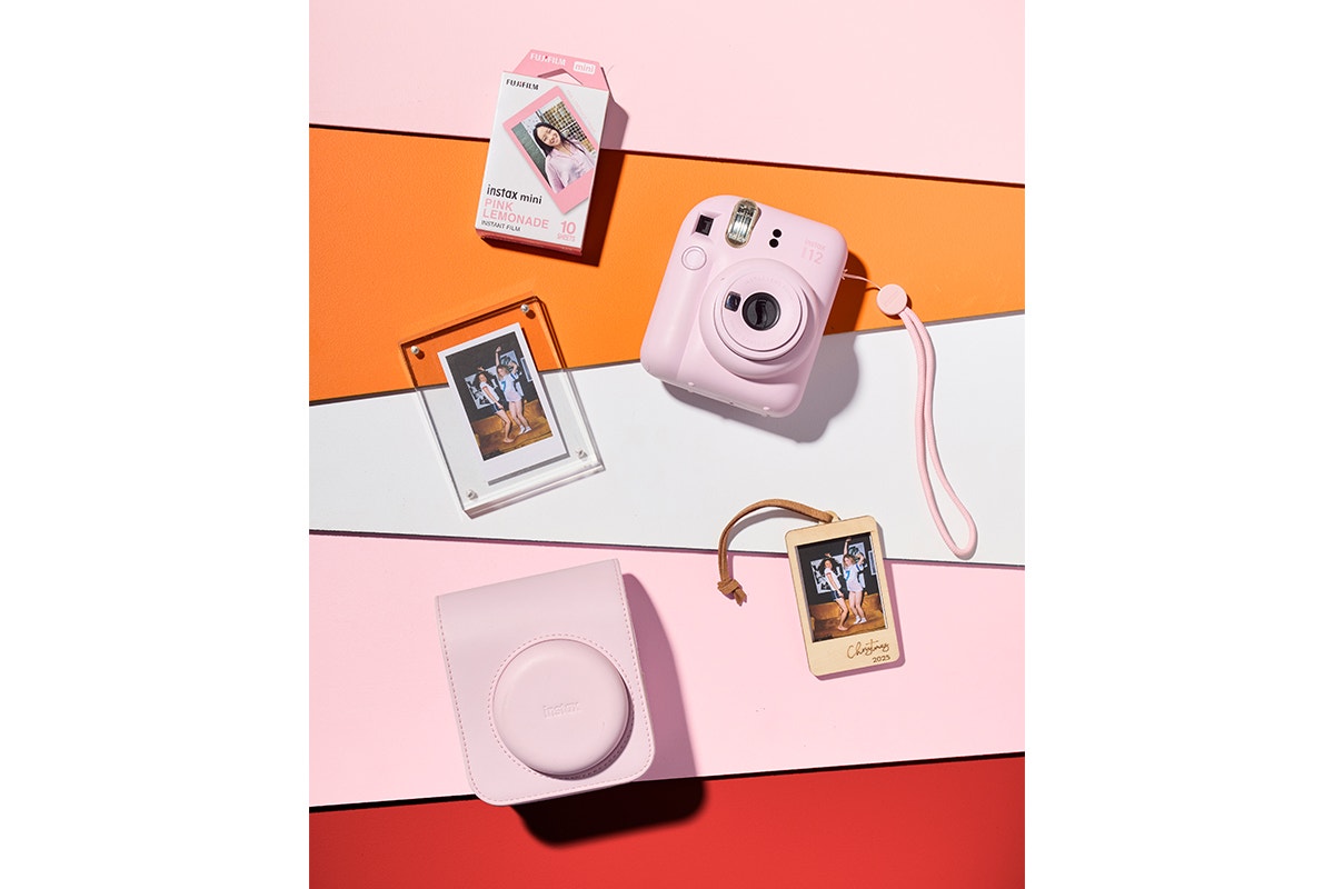 Fujifilm Instax Mini 12 Memory Maker Bundle (Blossom Pink)