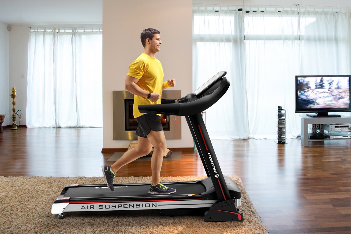 Fortis 520mm Belt Auto Incline Luxury Treadmill | Auzzi Store