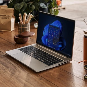 HP Probook 450 G9 -6G8Y7PA- Intel i5-1235U / 8GB 3200MHz / 256GB SSD / 15.6" HD AG / W11P DG W10P / 1-1-1
