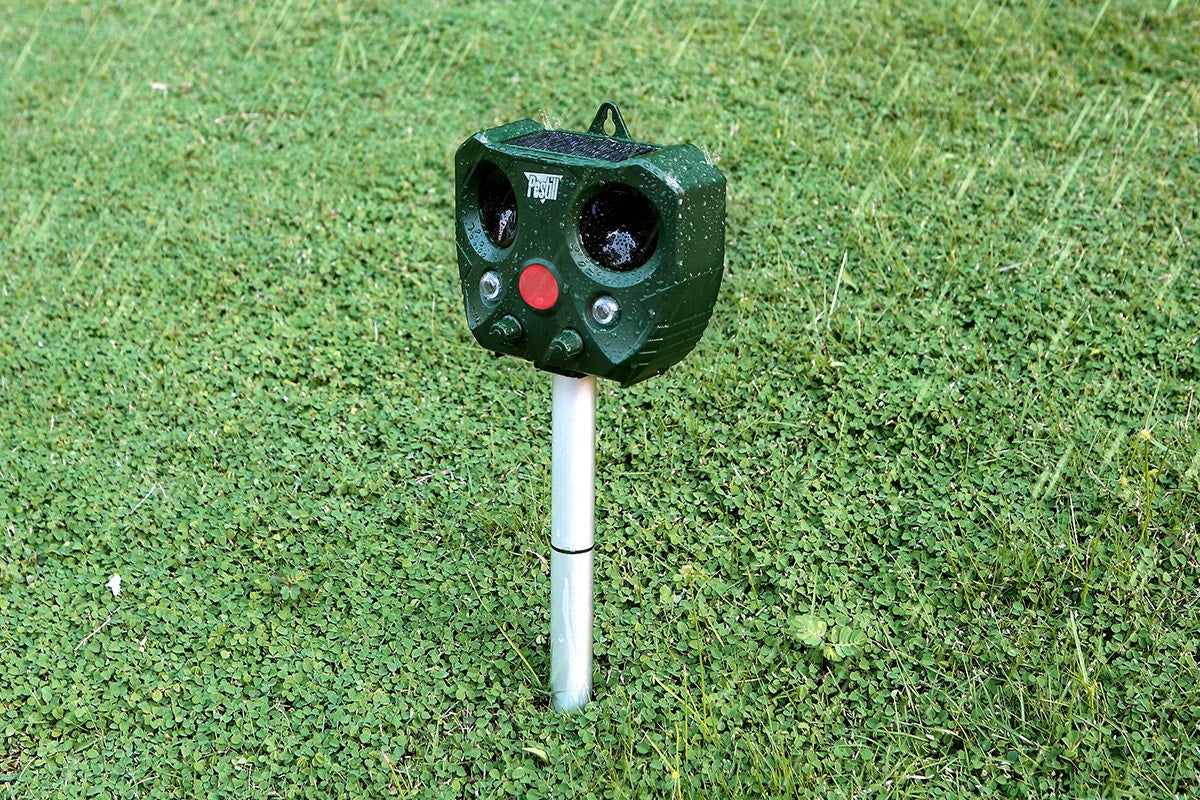 Kogan Ultrasonic Solar Pest Repeller