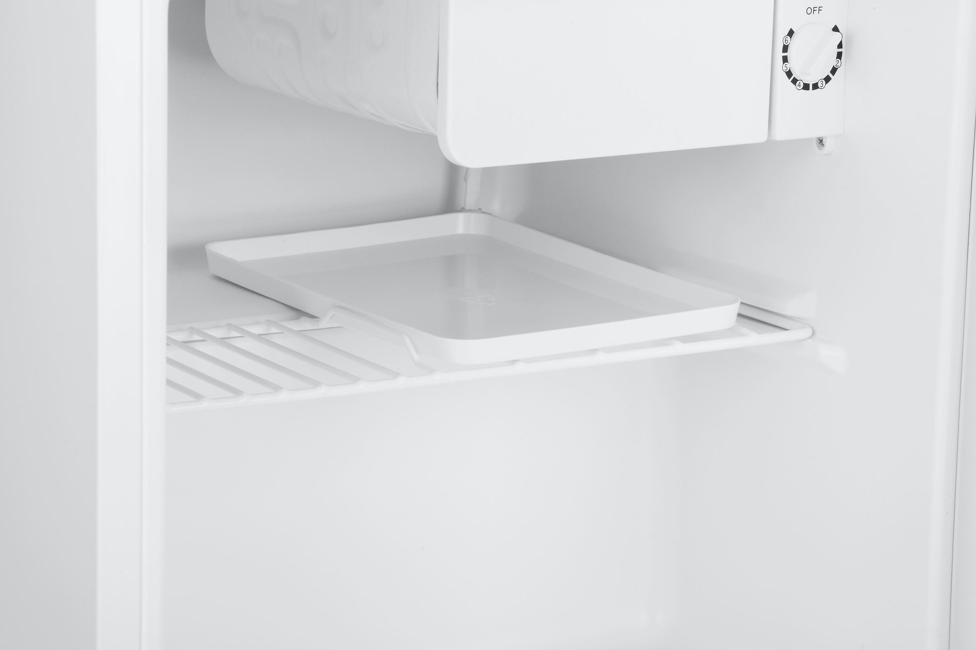Kogan 43L Bar Fridge (White)