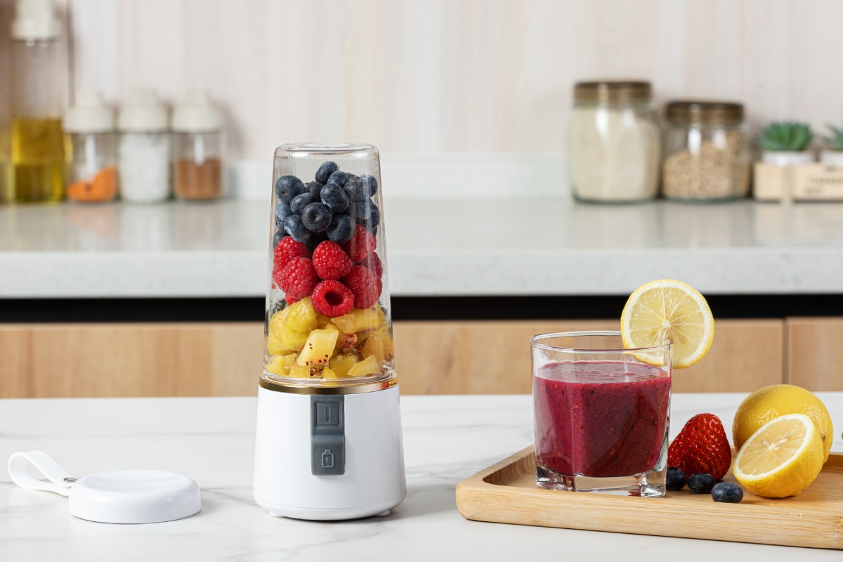 Kogan Portable USB Blender