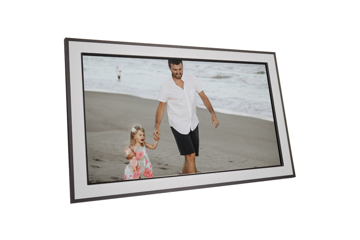 Kogan 15.6" Wi-Fi Digital Photo Frame with Frameo App (Black)