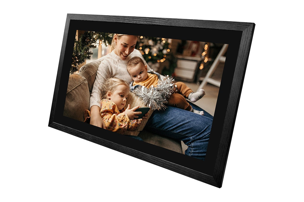 Kogan 21.5" Wi-Fi Digital Photo Frame with Frameo App (Blackened Oak)