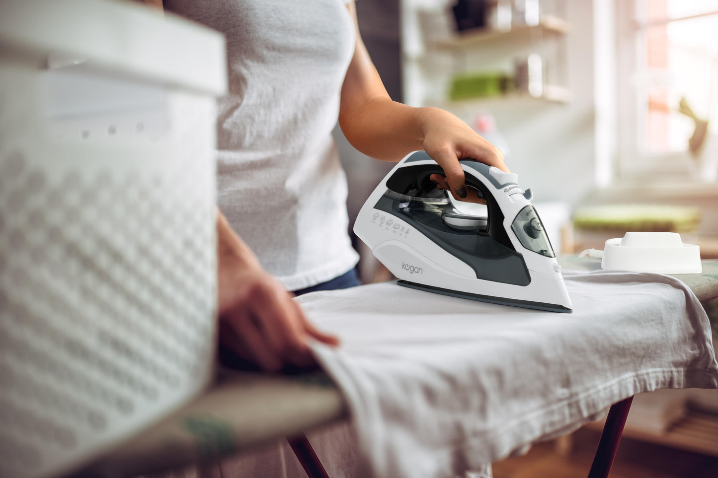 Kogan DuoGlide Cordless and Corded Steam Iron