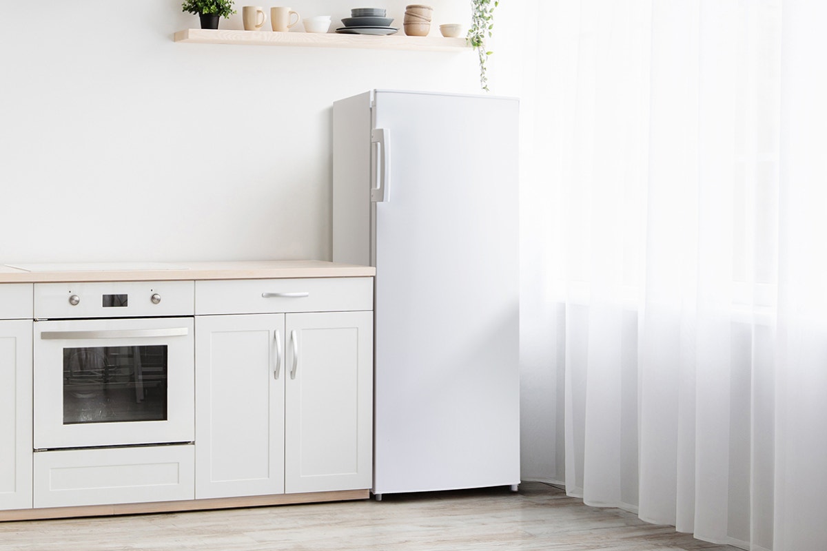 Kogan 230L Upright Fridge (White)