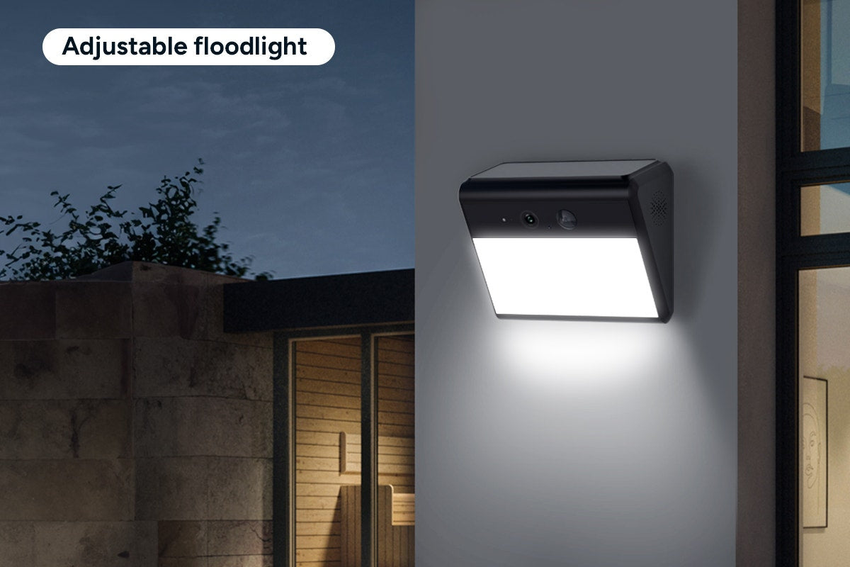 Kogan SmarterHome™ 3MP Outdoor Solar Security Camera with Floodlight