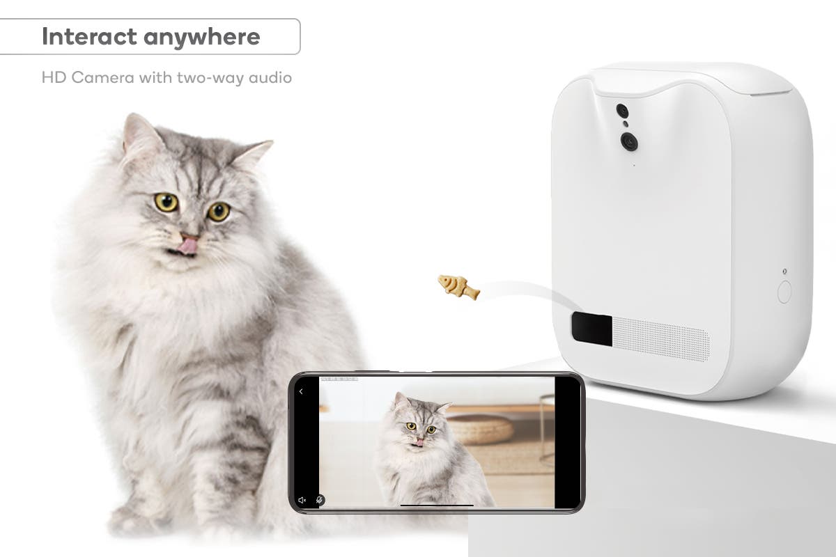 Kogan SmarterHome Pet Treat Dispenser HD Camera