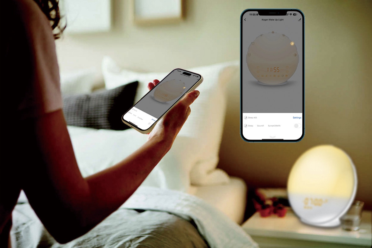 Kogan SmarterHomeâ„¢ Smart Sleep Aid & Wake Up Light with FM Radio