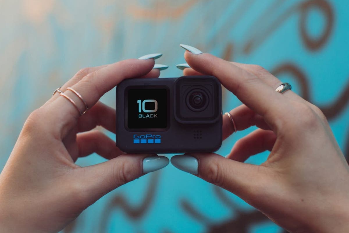 GoPro Hero10 Black 5.3K HyperSmooth 4.0 Action Camera