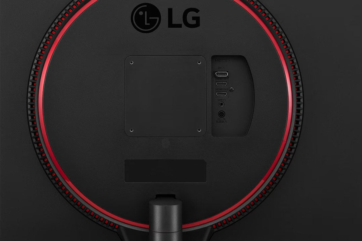 LG 32" UltraGear QHD 165Hz 1ms FreeSync Gaming Monitor (32GN600-B)