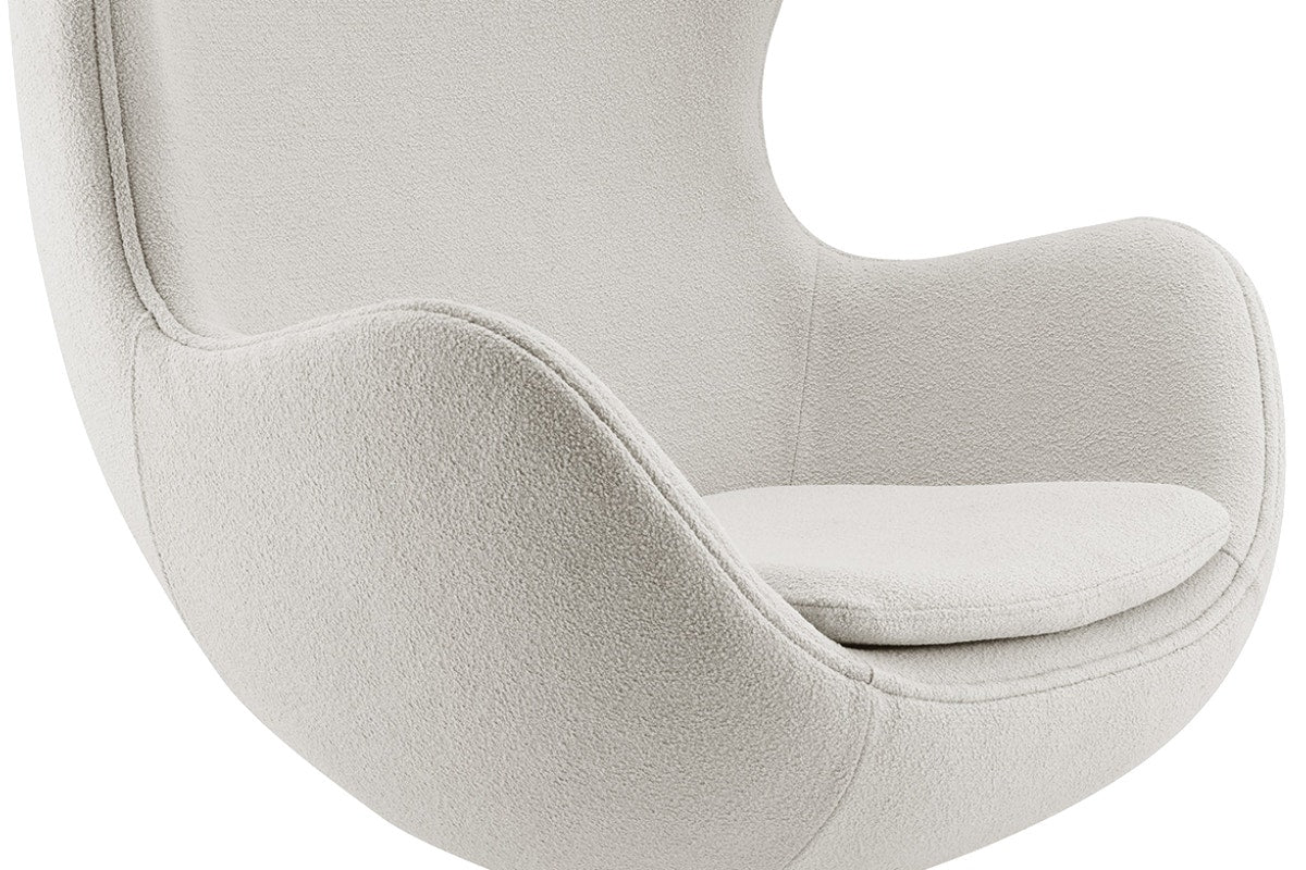 Matt Blatt Arne Jacobsen Egg Chair Replica (Teddy Bone)