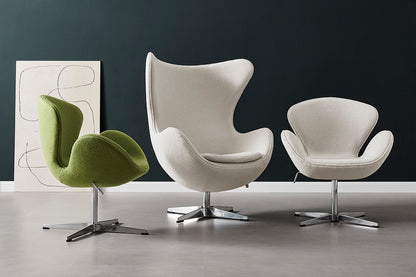 Matt Blatt Arne Jacobsen Egg Chair Replica (Teddy Bone)