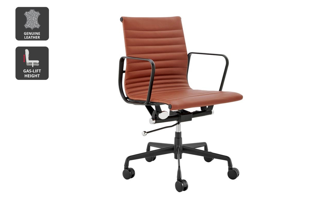 Matt Blatt Eames Group Standard Matte Black Aluminium Low Back Office Chair Replica (Tan Leather)