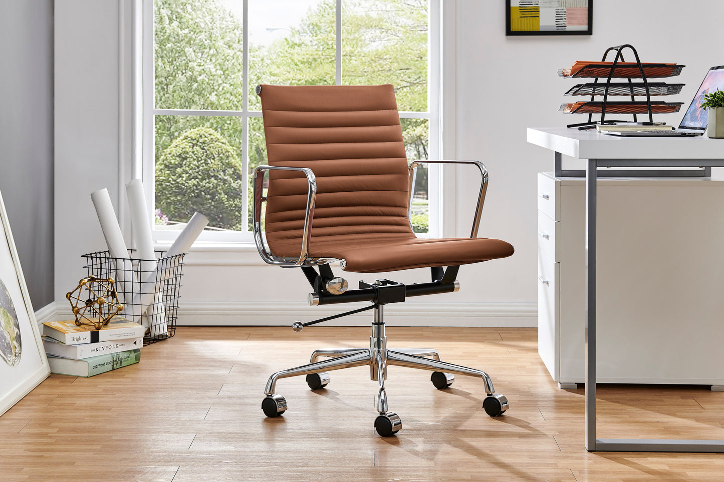 Matt Blatt Eames Group Standard Aluminium Low Back Office Chair Replica (Tan Leather)