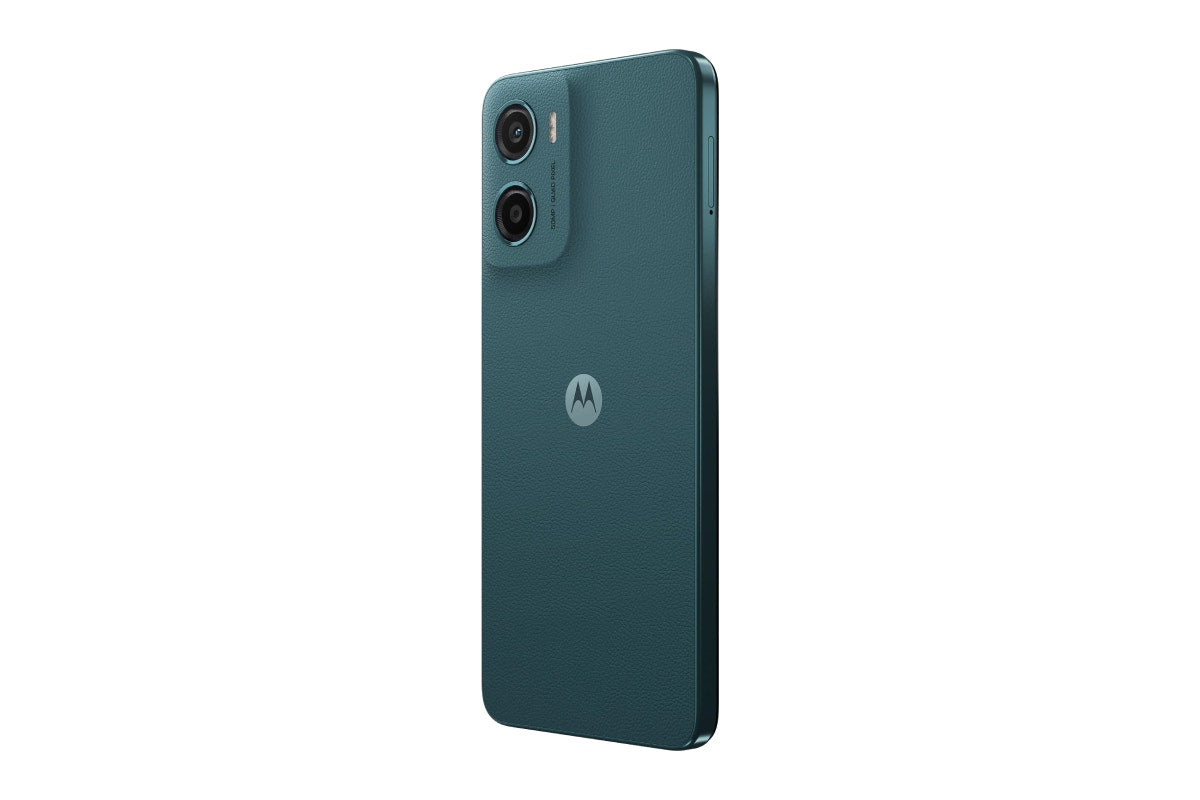 Motorola Moto G05 4G (64GB, Forest Green)