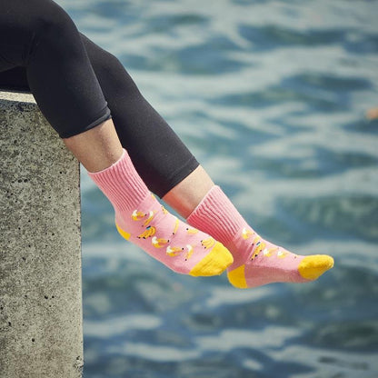 Glucology Copper-Infused Socks - 2 Pairs (Medium) - Fun Banana Design