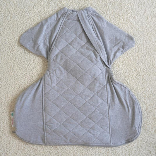 Baby Loves Sleep - 2.5 TOG Winter - Sleepy Hugs Extra-Wide Sleep Sack - Cool Grey 0-3M - Auzzistore