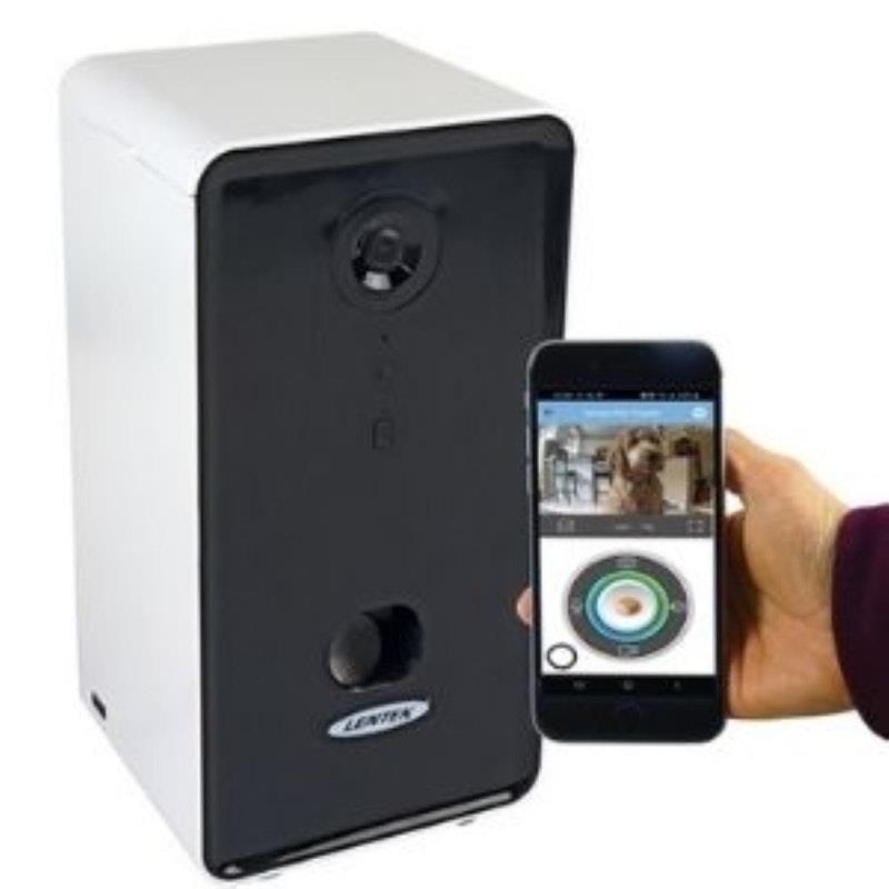 Lentek Smart Pet Treat Tosser with HD Camera - 1 Unit