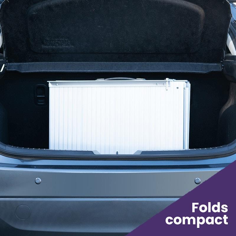 Equipmed 123cm Portable Folding Aluminium Access Ramp - Silver