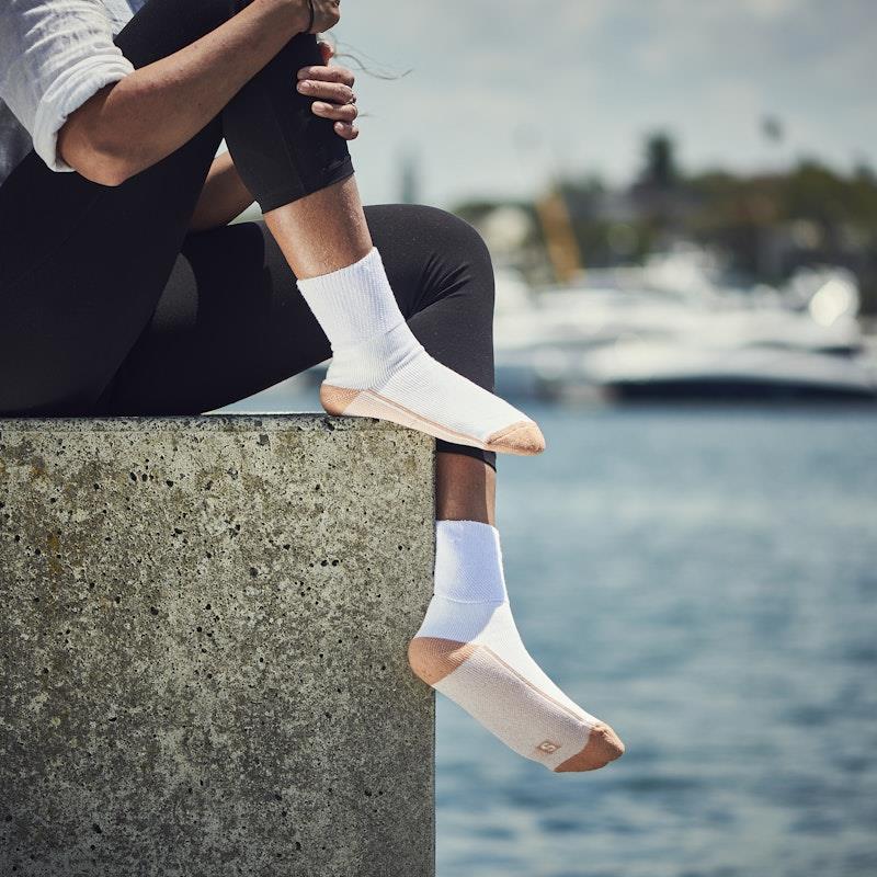 Glucology 6 Pack Mixed Classic Socks - Black, White, Grey - Medium