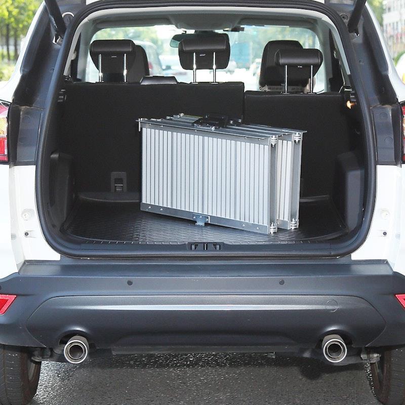 Equipmed 182cm Portable Folding Aluminium Access Ramp - Silver