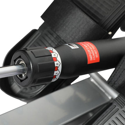 Centra Hydraulic Rowing Machine - 12 Levels of Resistance