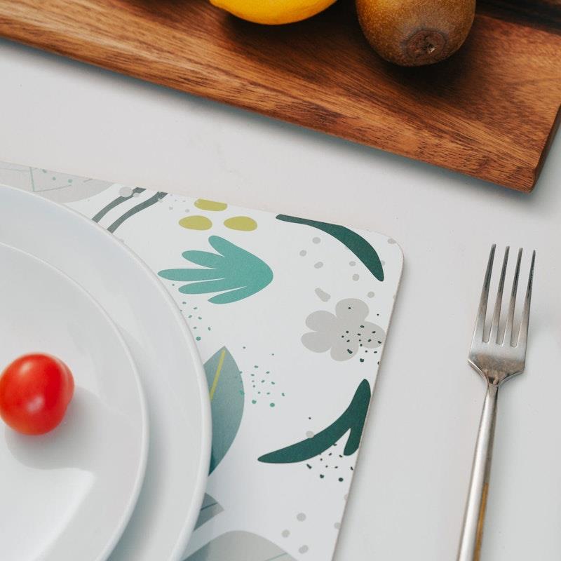 Clevinger 8-Piece MDF Placemats and Coasters - Monstera Design