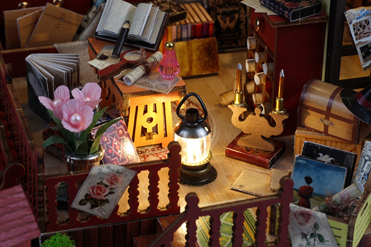 DIY Miniature Book Shop Kit with Music Box