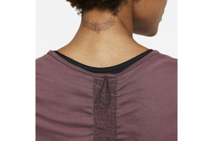 Nike Women's Dri-FIT Run Short Sleeve Top (Dark Wine/Black/Reflective Silver, Size S)