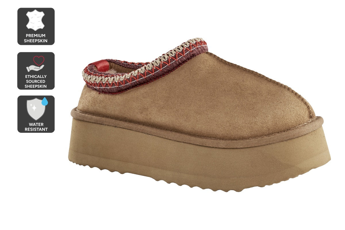 UGG Outback Maddie Slip On Boot  - Chestnut; Size 8M/9W US)