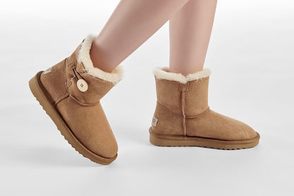 UGG Outback Australian Sheepskin Short Button Boot (Chestnut, Size 13M/14W US)