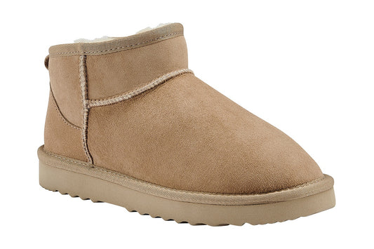UGG Outback Premium Australian Sheepskin Ultra Mini Boot (Sand, Size 11M/12W US)