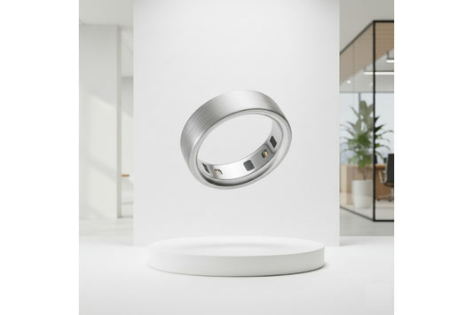 Oura Ring 4 (Brushed Silver, Size 6)