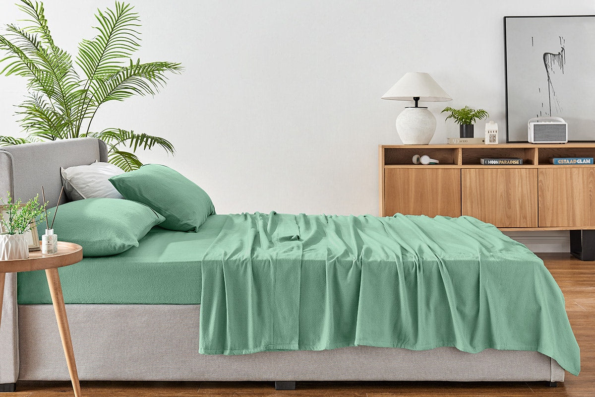 Ovela 150GSM Cotton Flannelette Bed Sheet Set (Iceberg Green, Single)