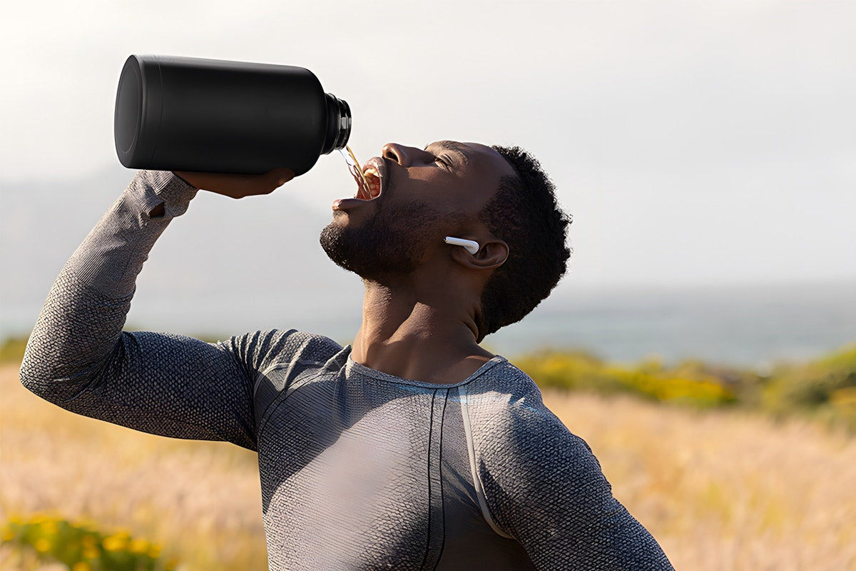 Ovela 2L Insulated Stainless Steel Water Bottle with 3 Lid Attachments